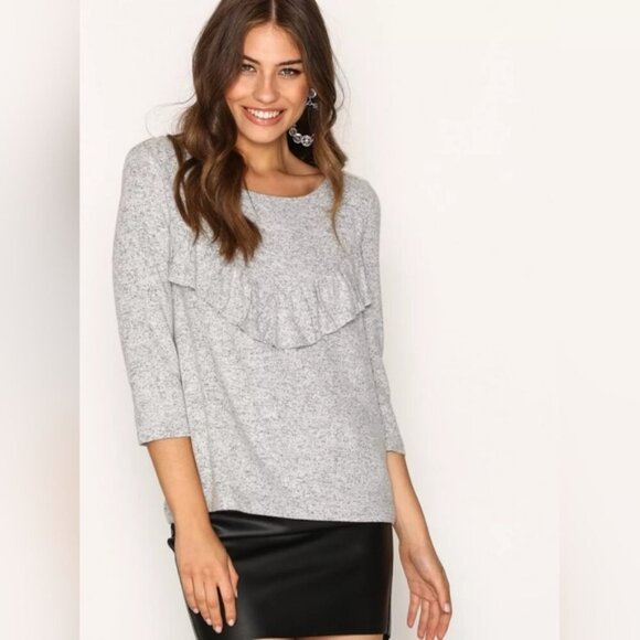 ONLY Ruffled Flounce Knit Top Boat Neck 3/4 Sleeve Super Stretchy Pullover - Picture 1 of 17